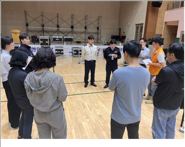 헤드라인 기사 이미지